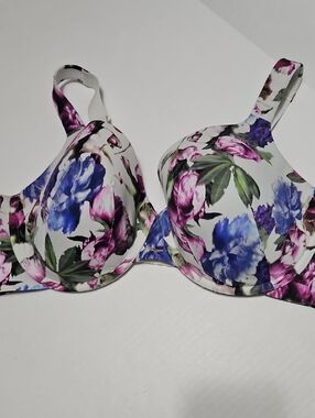 Cacique Floral Underwire Bra - White with Purple & Blue Flowers Size 42DDD